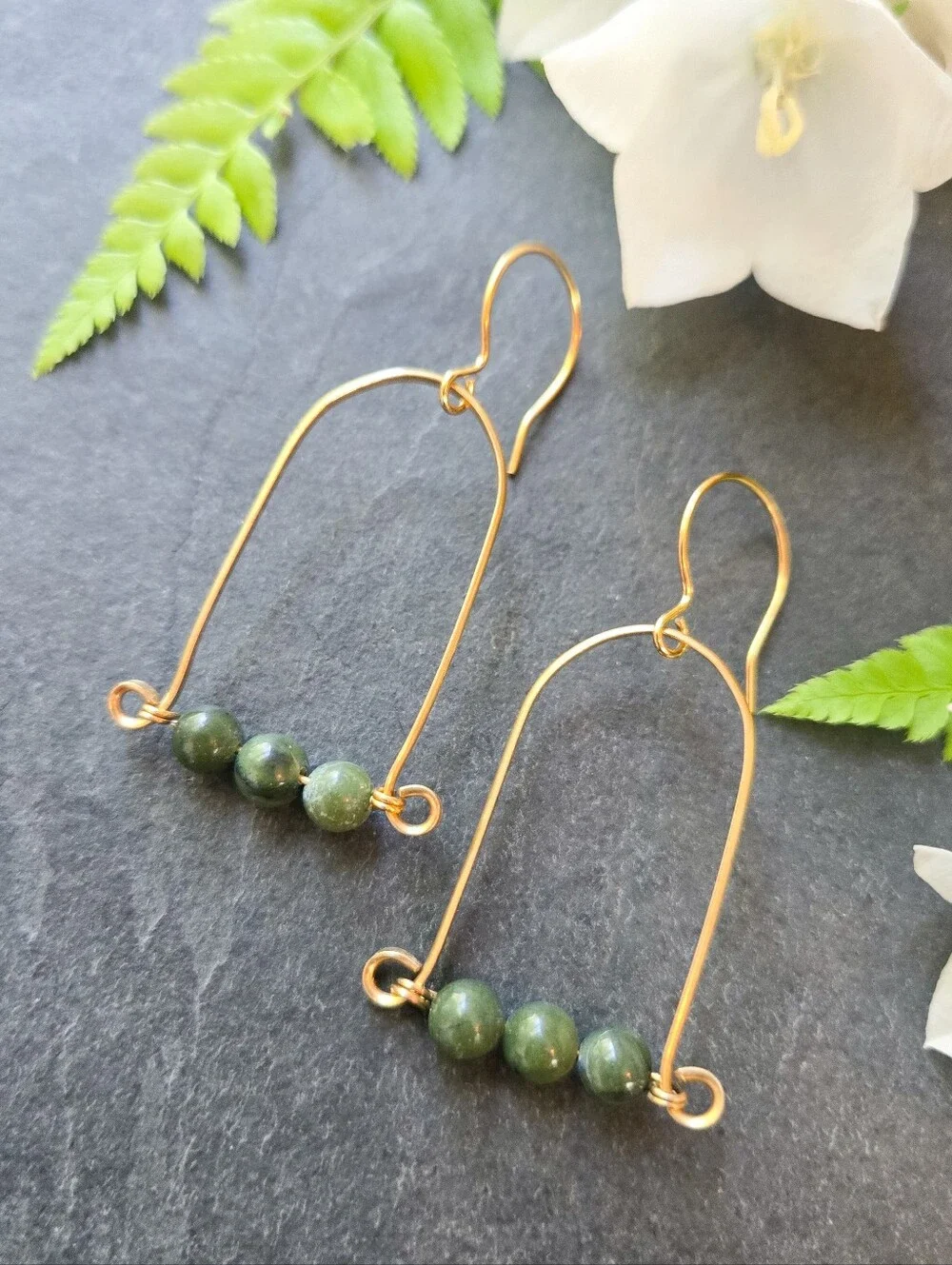 NWT Artisan-Made Serpentine Brass Frame Earrings